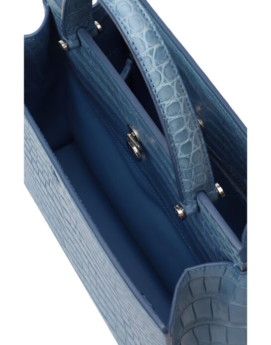 Loro-Piana-Cluisee-crocodile-blue-inside