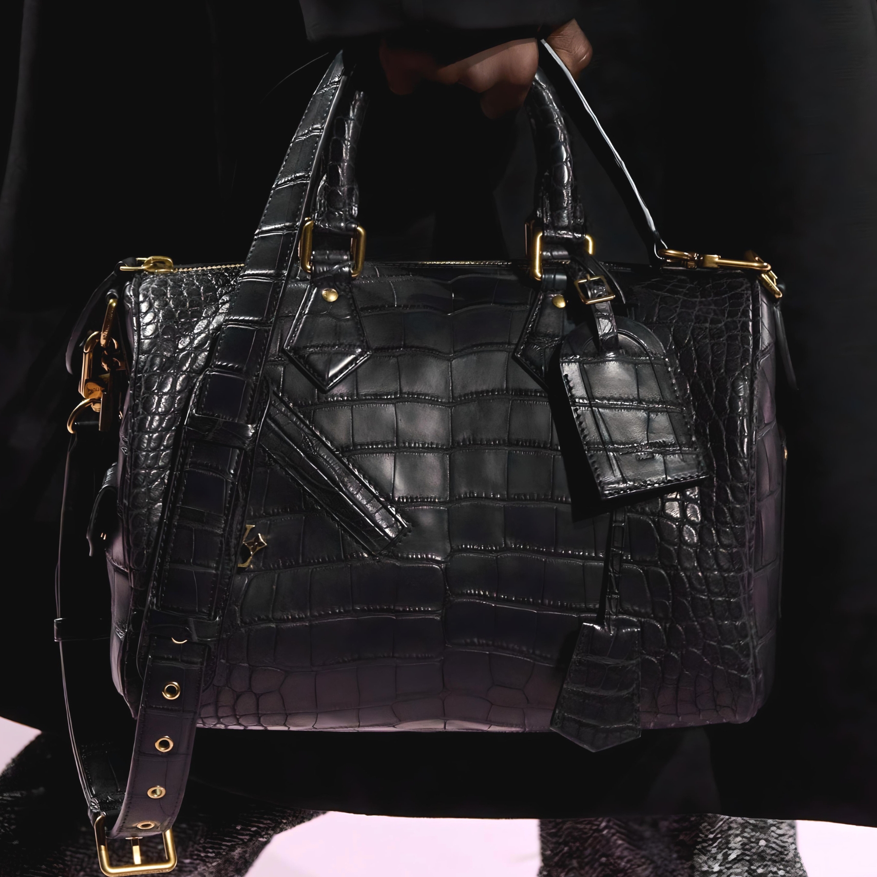 Louis-Vuitton-fall-2025-black