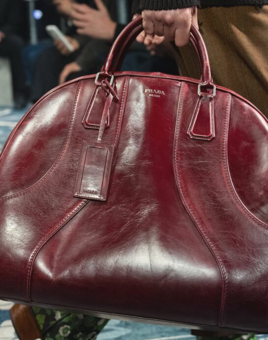 Prada-fall-2025-burgundy