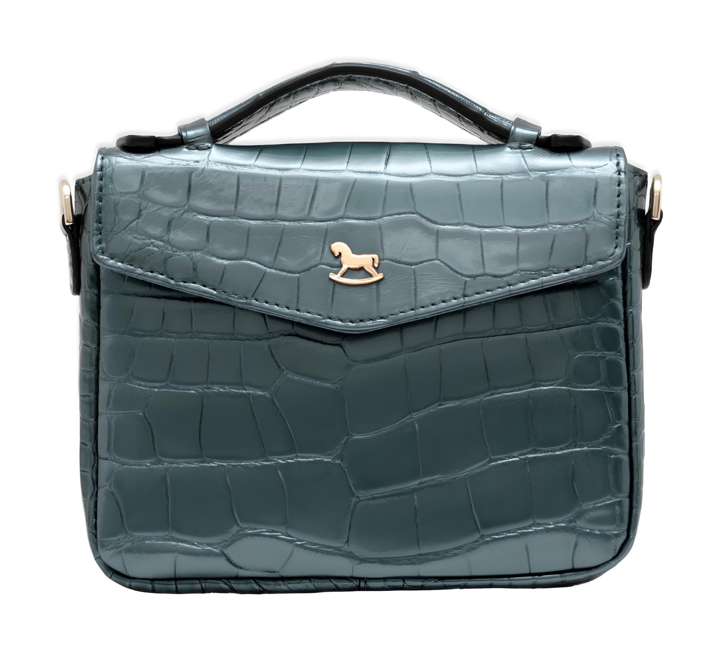 Ulyana-sergeenko-Travel-crocodile-green