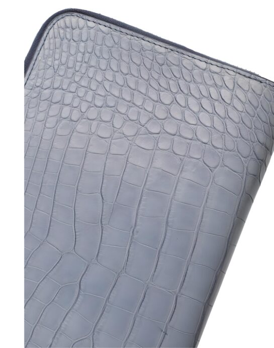 Zilli-wallet-crocodile-blueside-back